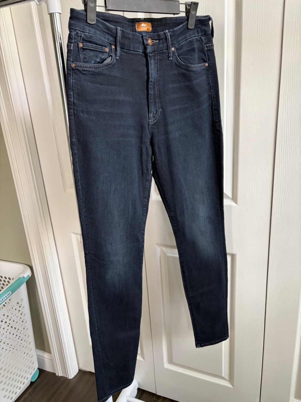 MOTHER High-Waisted Looker Dark Skinny Jeans